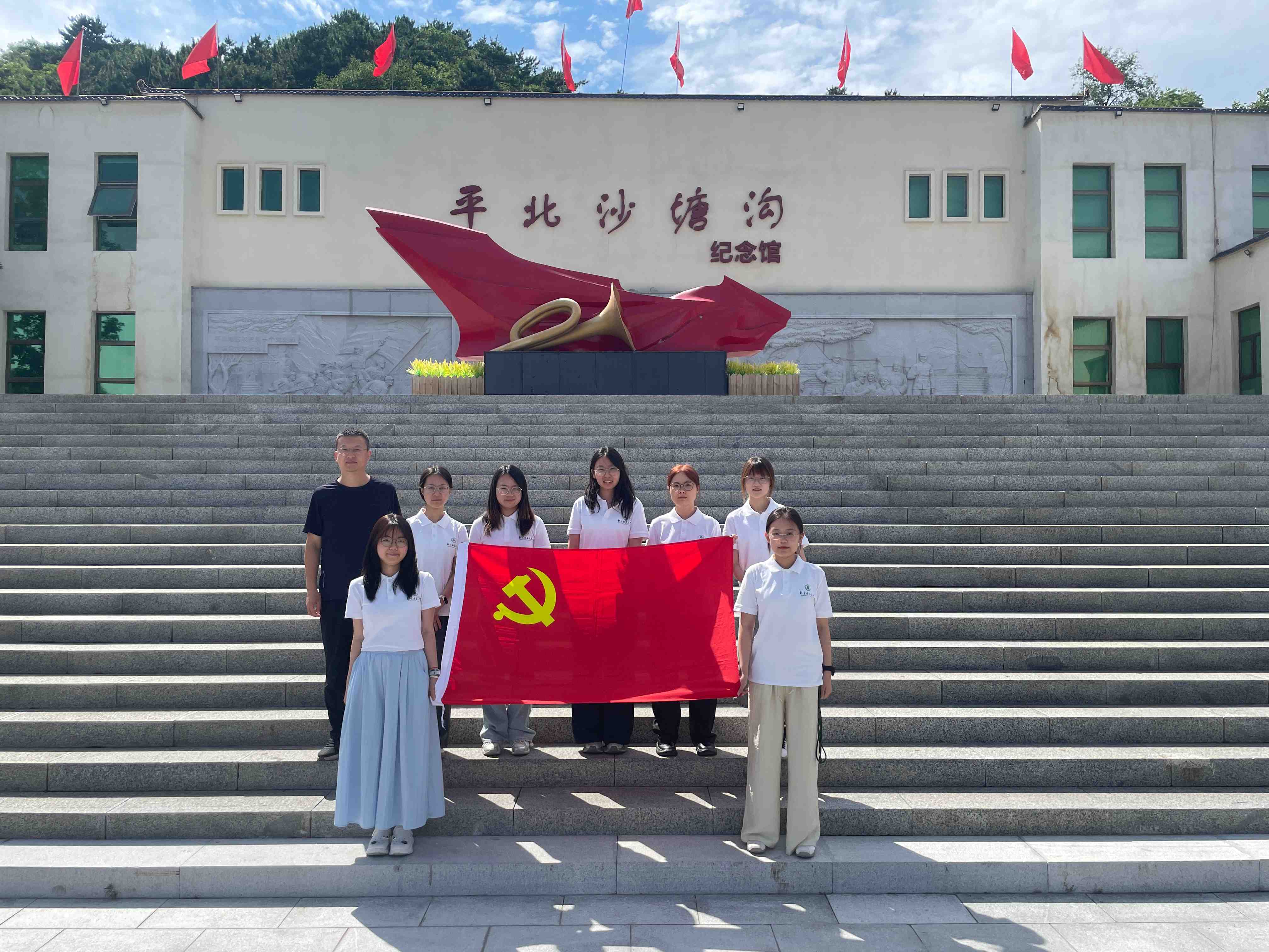 合影.jpg
